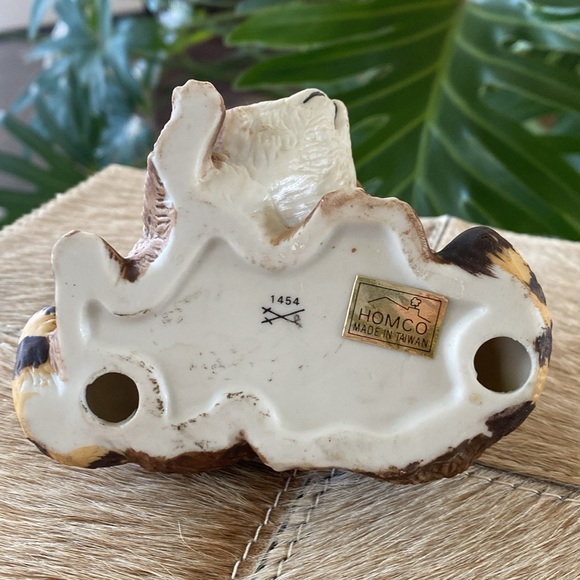 Vintage Homco Porcelain Raccoons Figurine - Picture 7 of 8